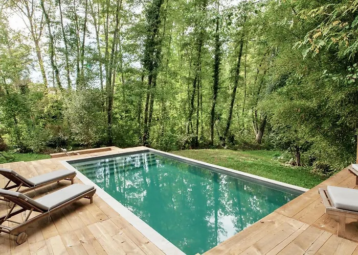 ヴィラ La Du Moulin Saubion