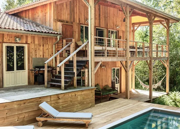 ヴィラ La Du Moulin Saubion