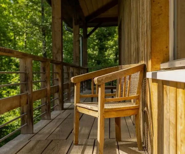 ヴィラ La Du Moulin *